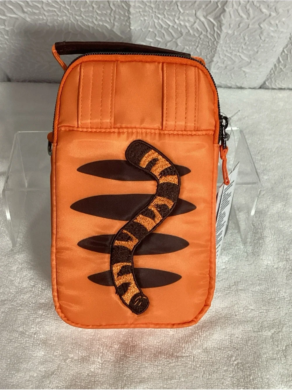 Disney Parks Winnie the Pooh 2024 Tigger Lug Mini Skeeter Crossbody Bag NEW